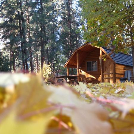 Hotel Gallagher Lake Parkbridge Okanagan-Similkameen Exterior foto