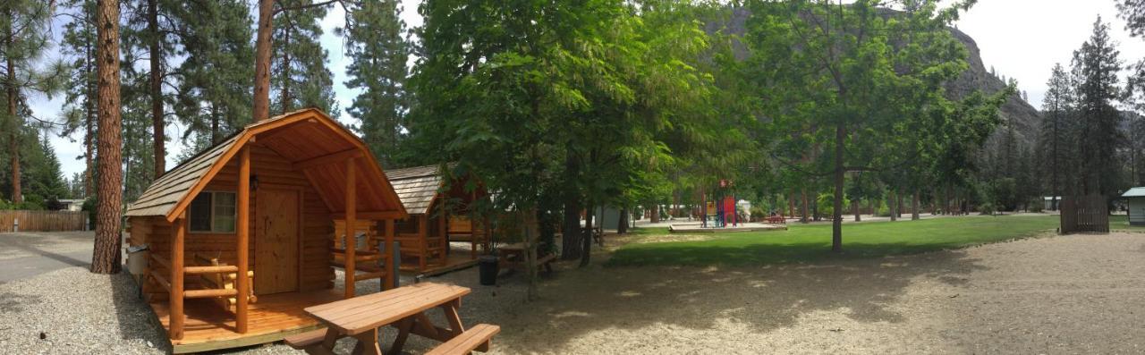 Hotel Gallagher Lake Parkbridge Okanagan-Similkameen Exterior foto