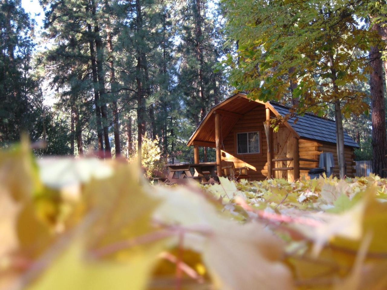 Hotel Gallagher Lake Parkbridge Okanagan-Similkameen Exterior foto